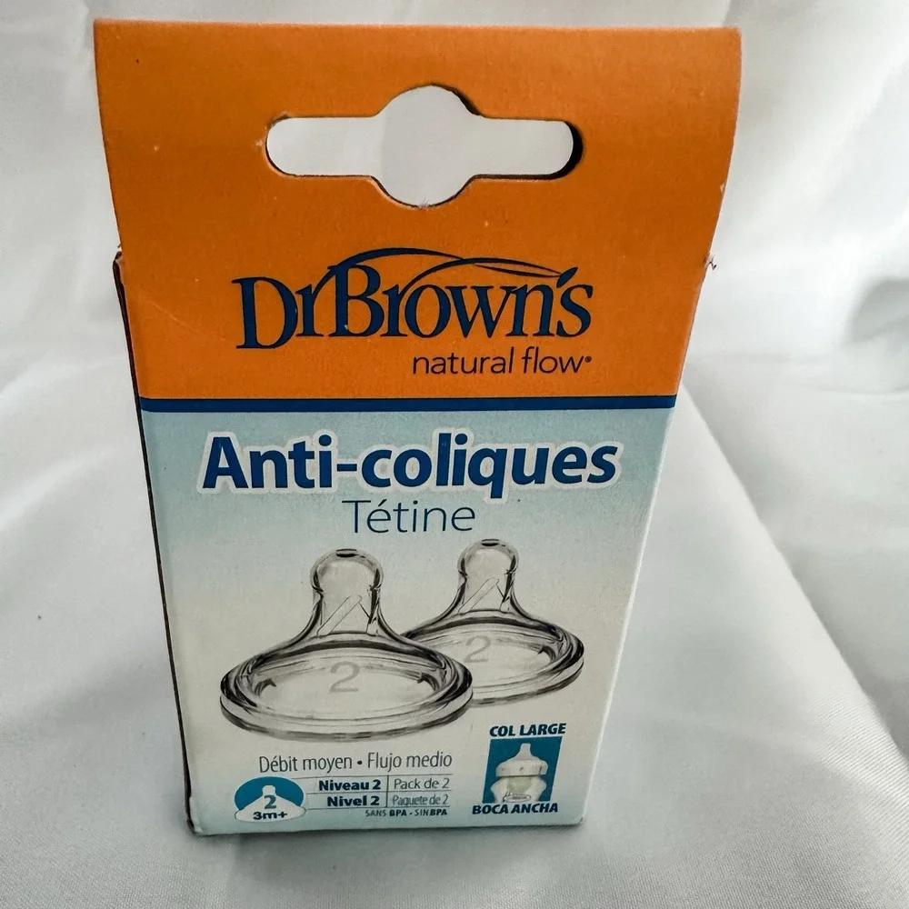 NIB Dr. browns anti colic nipple medium flow Level 2 - 2 pack‎ New
